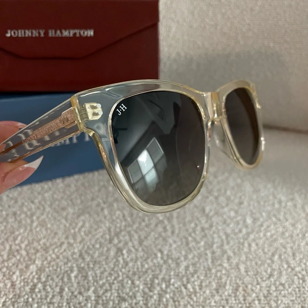 Johnny Hampton new box